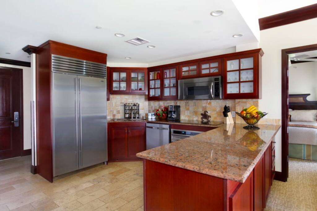 Fully equipped kitchen