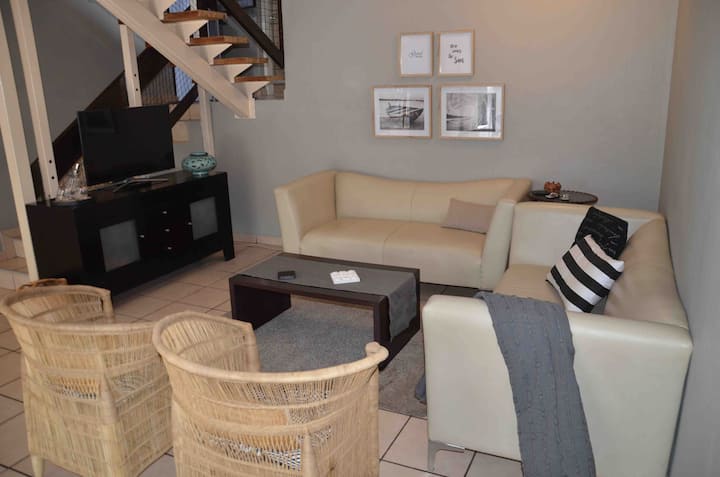 Sandy Bottoms - Zinkwazi 3 Bed Holiday Home - Tugela Mouth