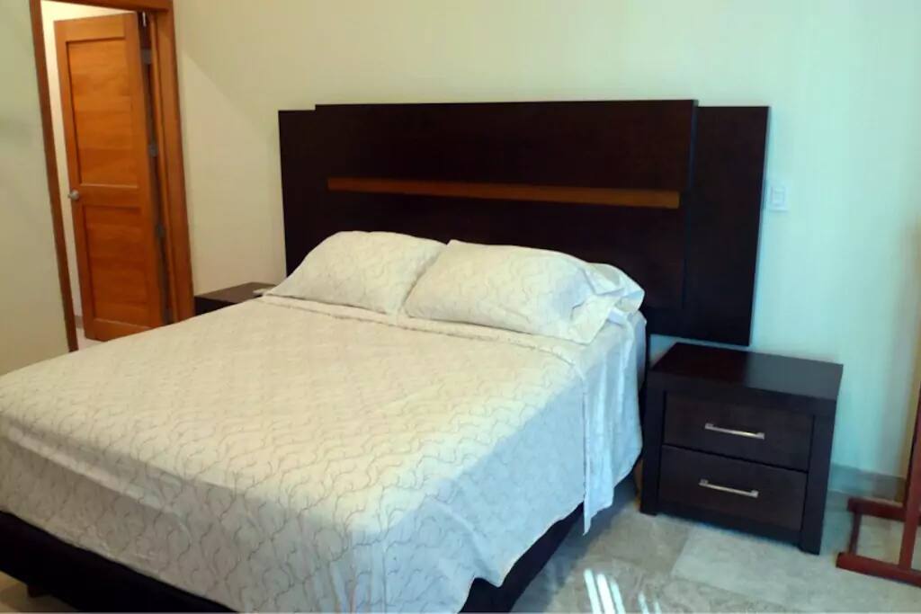 Queen Bed
