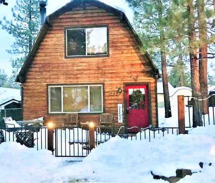 Lilcozycabin/spa/deck/bbq/3br - Big Bear, CA