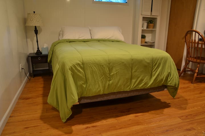 Private Room in Affton