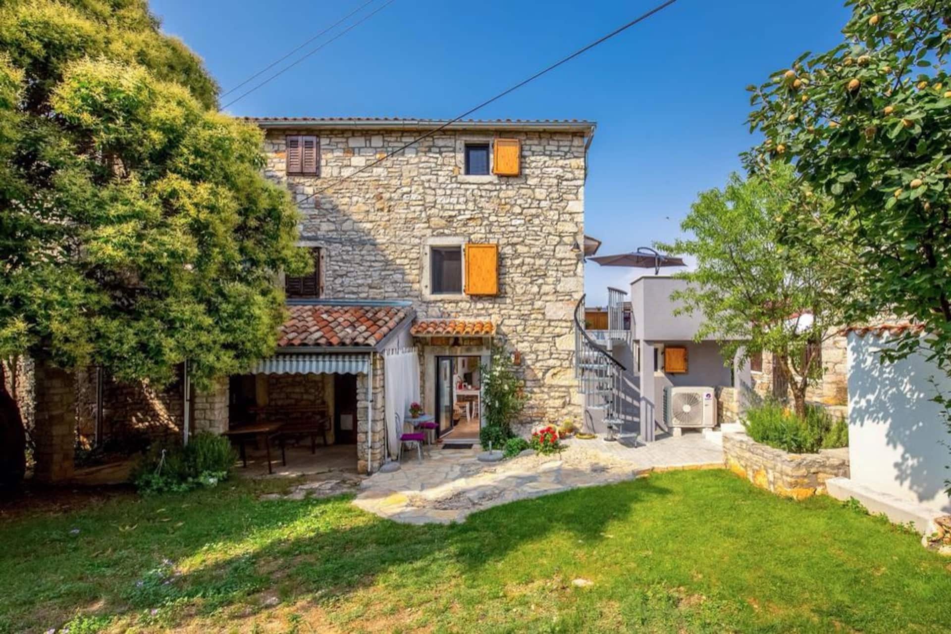 Modern Apartment in Istrian Stone House