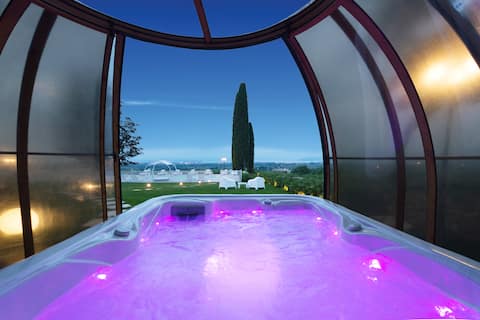 apartment n7 in vintage villa with swimming pool, spa and jacuzzi