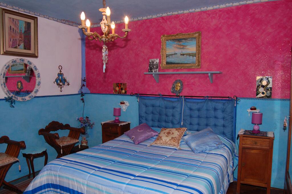 camera azzurra (con bagno privato)