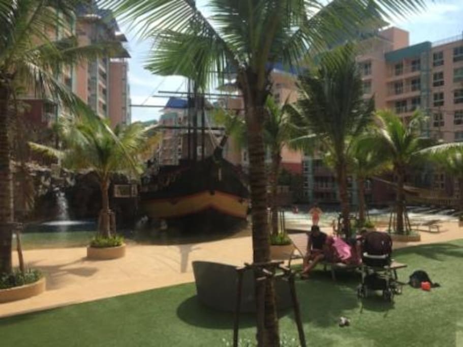 Swimming pool