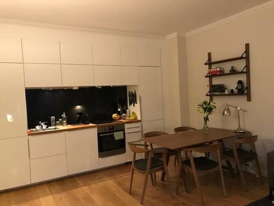 Fully equipped kitchen