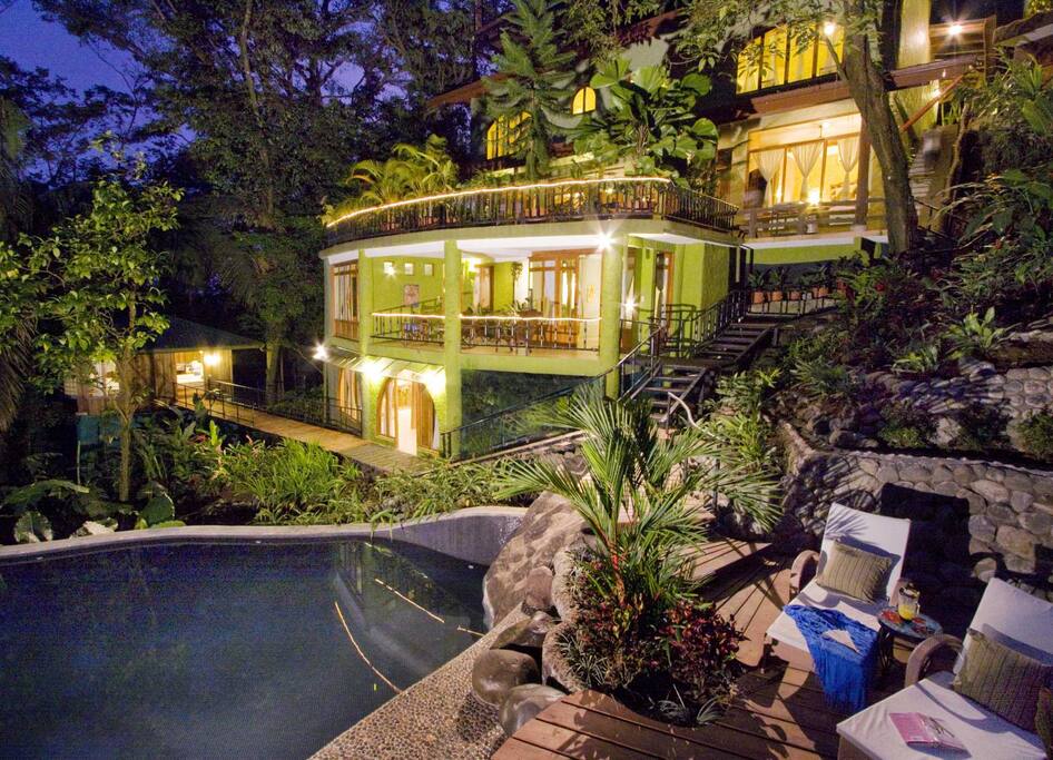 Night view of the 5 -levels if this mansion villa
