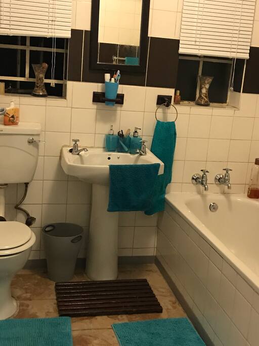 Bathroom with toilet 1