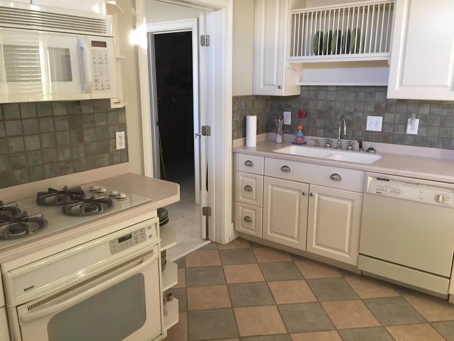 First floor full kitchen