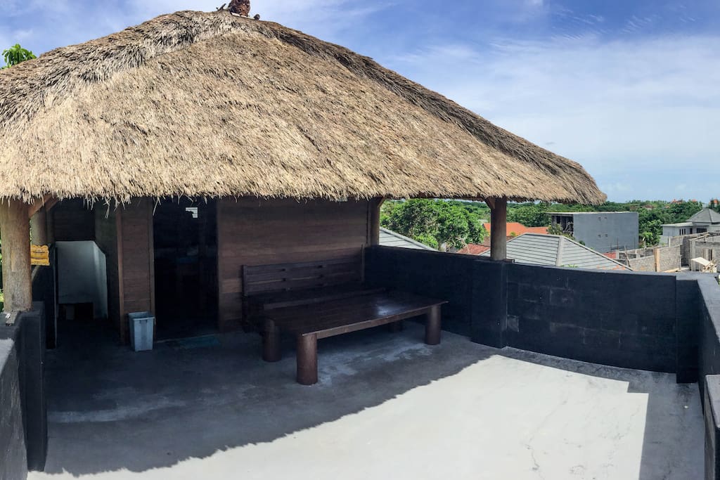roof top shared room