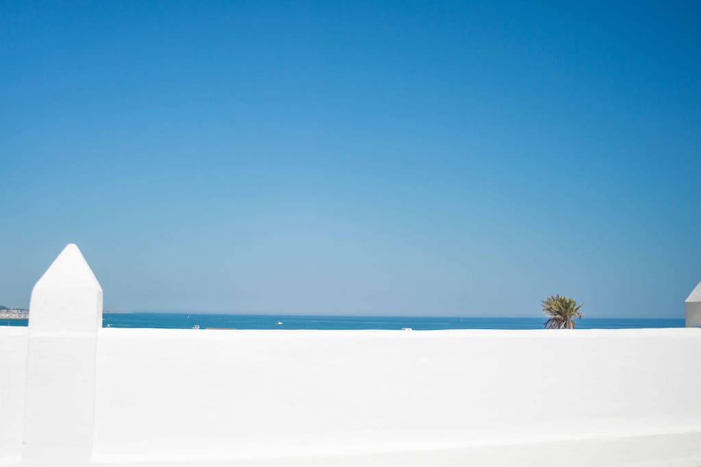 sea horizon terrace