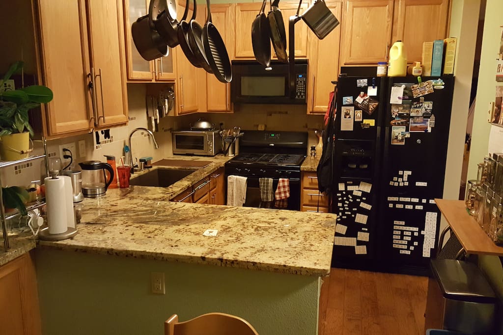 Kitchen (clutter will be clear upon your arrival)