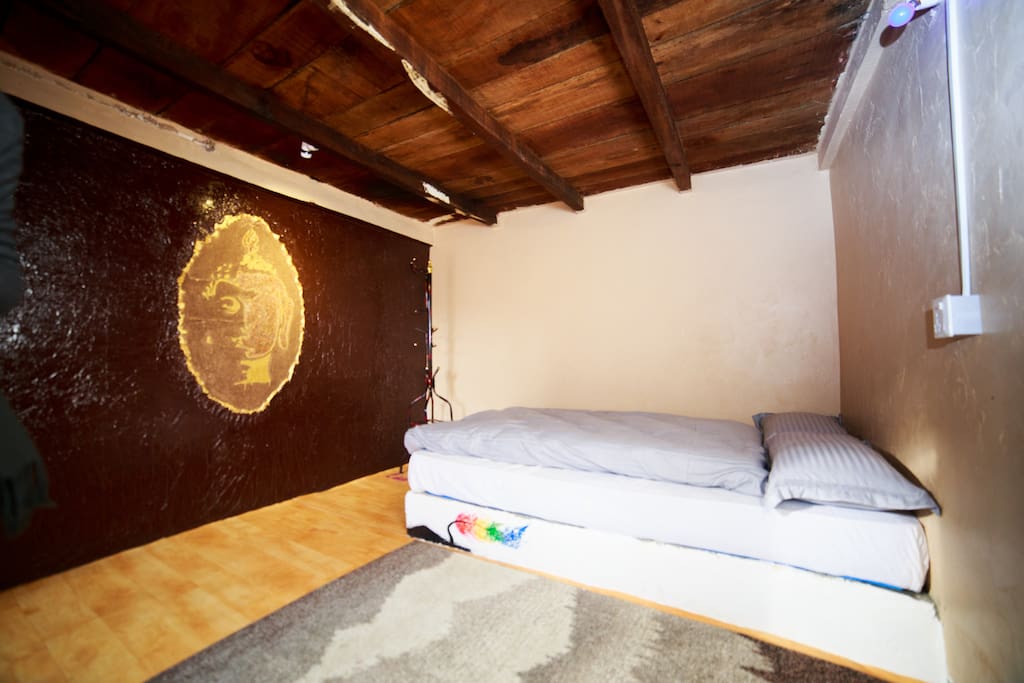 Art of wood Dust, Buddha sketch on wall