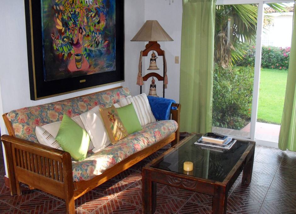 Living area with fold-out Futon