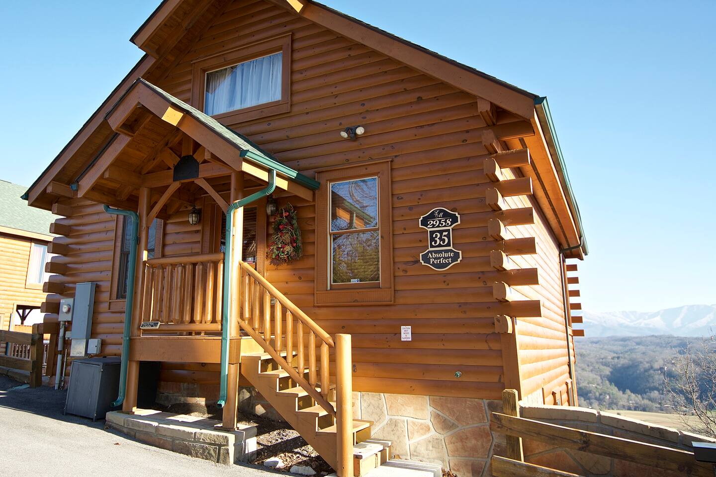 Rustic Luxury Cabin W Awesome Views Cabins For Rent In Sevierville
