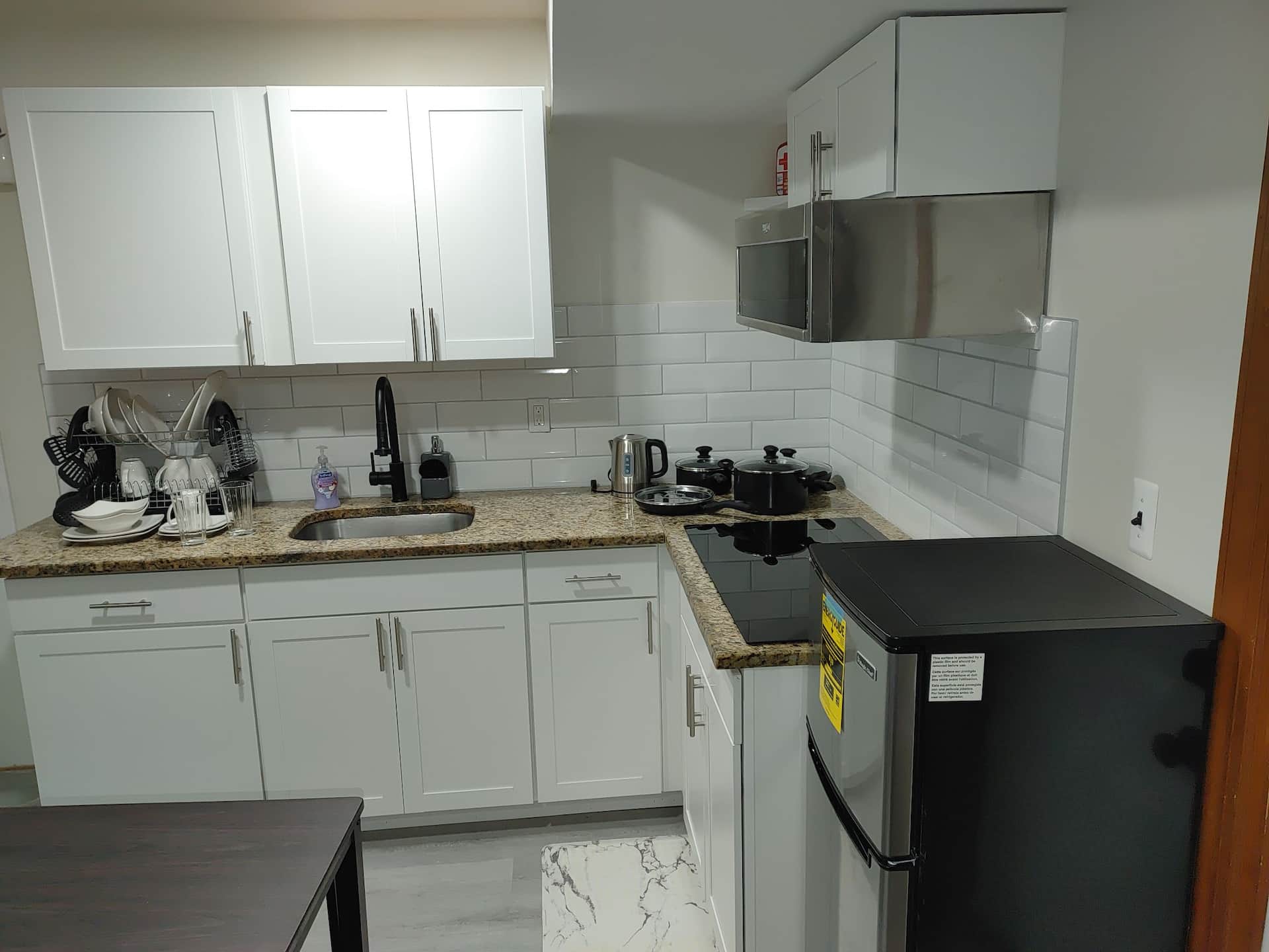 Cozy 1 bedroom non smoking with double bed -close to Rutgers & RWJ hospital