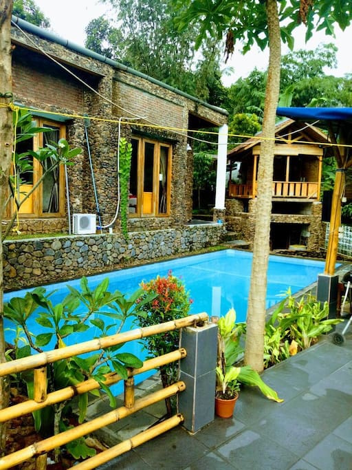 Hot Spring Stone Villa  Sentul  Villas  for Rent in Bogor 