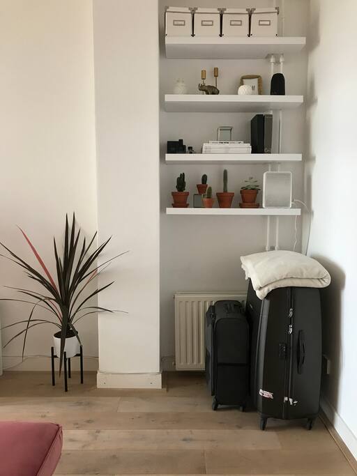 Living room detail