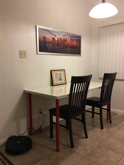 Spacious dining nook