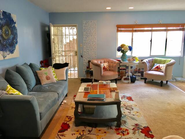 A Venice Beach Stay for the ACTIVE Traveler!