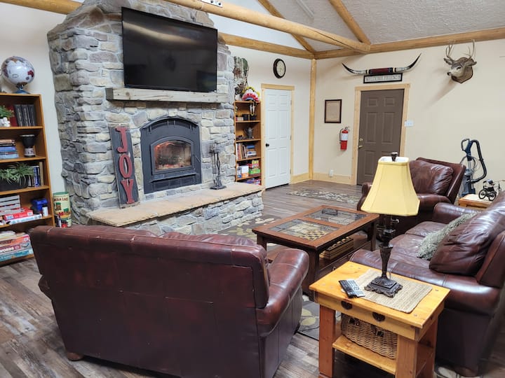 Mountain Home Lodge Room 6 - Utah
