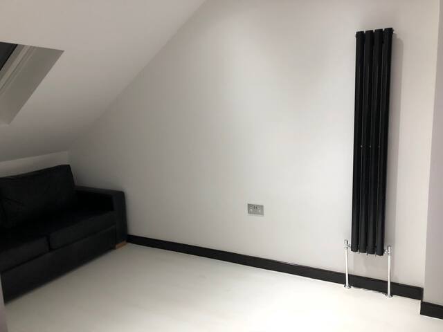 Ensuite Room@ affordable price