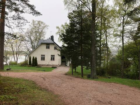 Idyllic seaside villa close to Tammisaari center