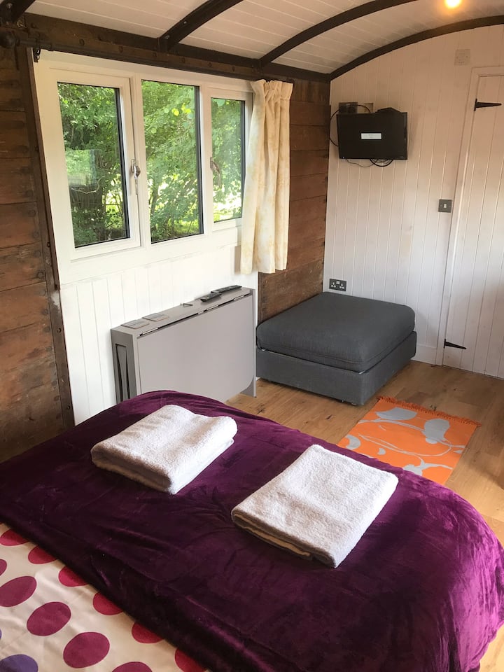 uteráky pre váš pobyt dodávame aj župany zahrnuté v cene vášho pobytu za vírivku. 