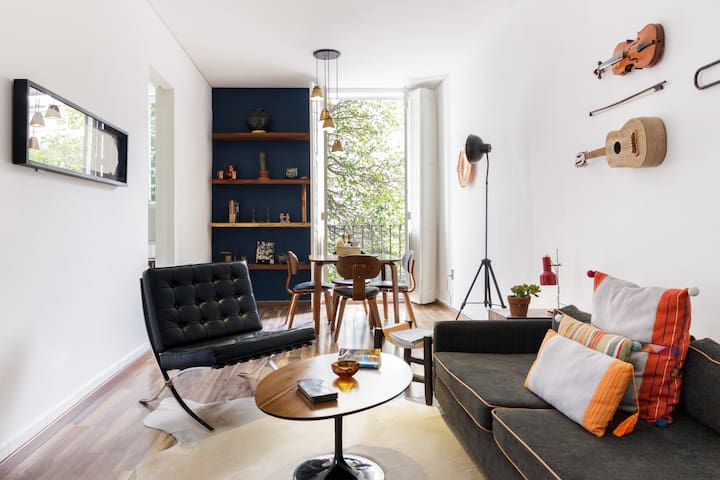 Vintage Apartment with Rooftop | Roma Norte