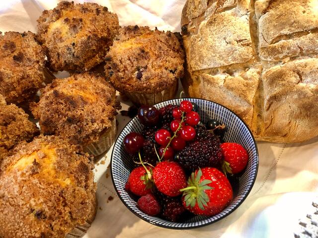 Exclusive Boutique Coastal Cottage gallery image 5