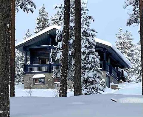 Peace of nature at Kitka's atmospheric cottage