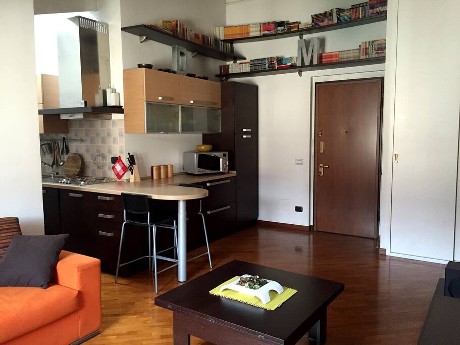 Living room with access to the kitchen area