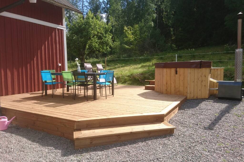 Patio and hot tub