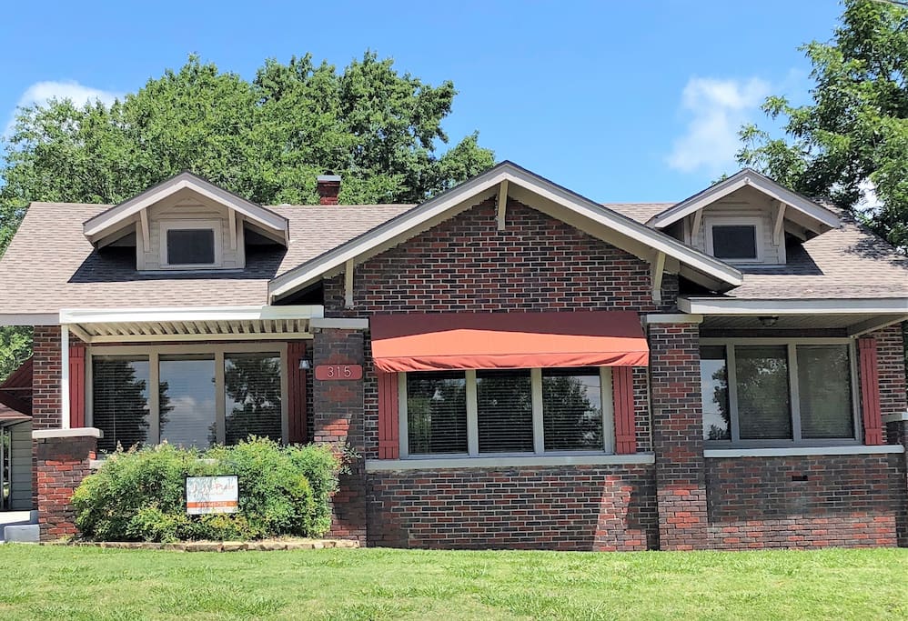 JJ'S PLACEYOUR "PIONEER WOMAN" HEADQUARTERS Bungalows for Rent in