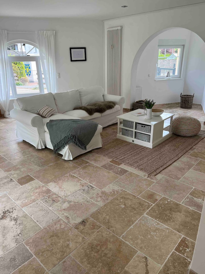 Exklusives Apartment Im Spanischen Landhausstil - Salzgitter