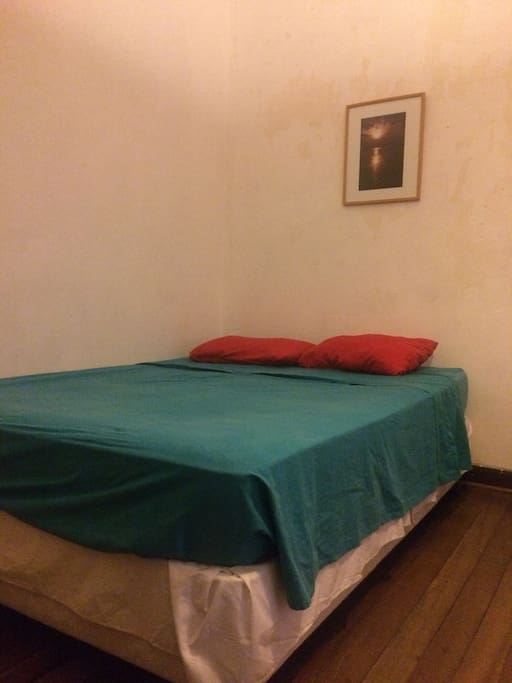 2 Habitaciónes cama matrimonio
