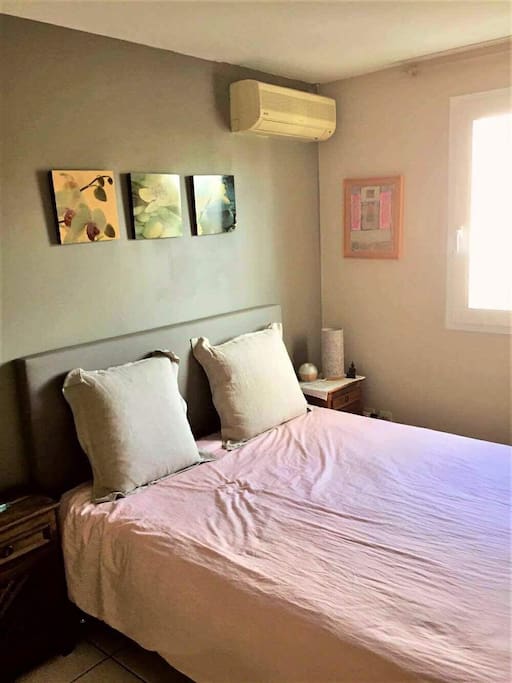 Chambre climatisée et calme
