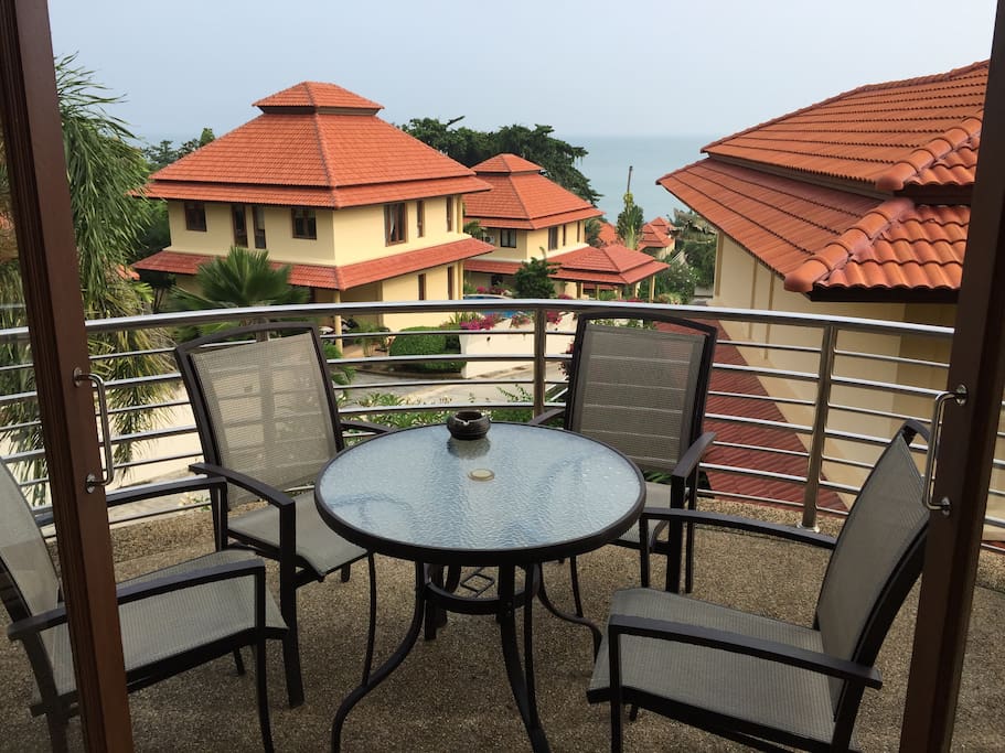 Balcony (one on each floor)