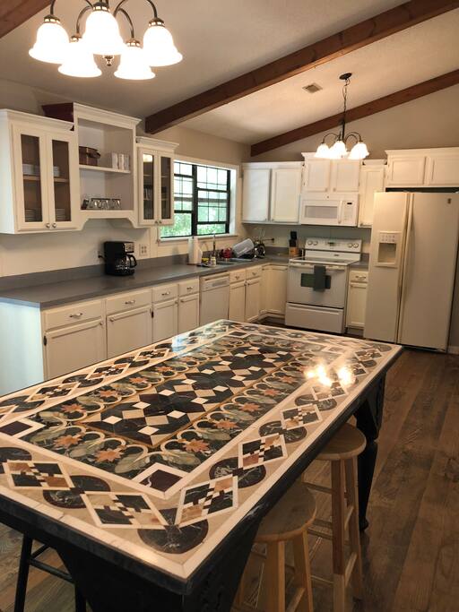 Kitchen/Dining