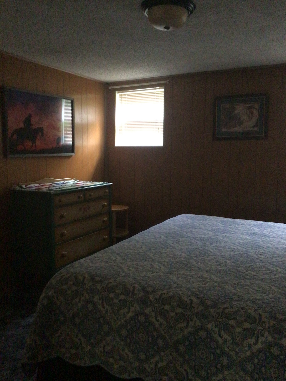 غرفة النوم 1