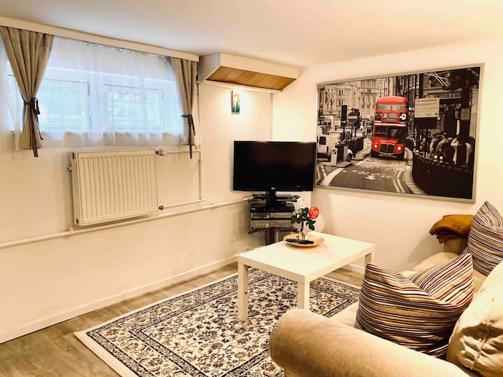 Private, Gut Angebundene Wohnung - Hamburg