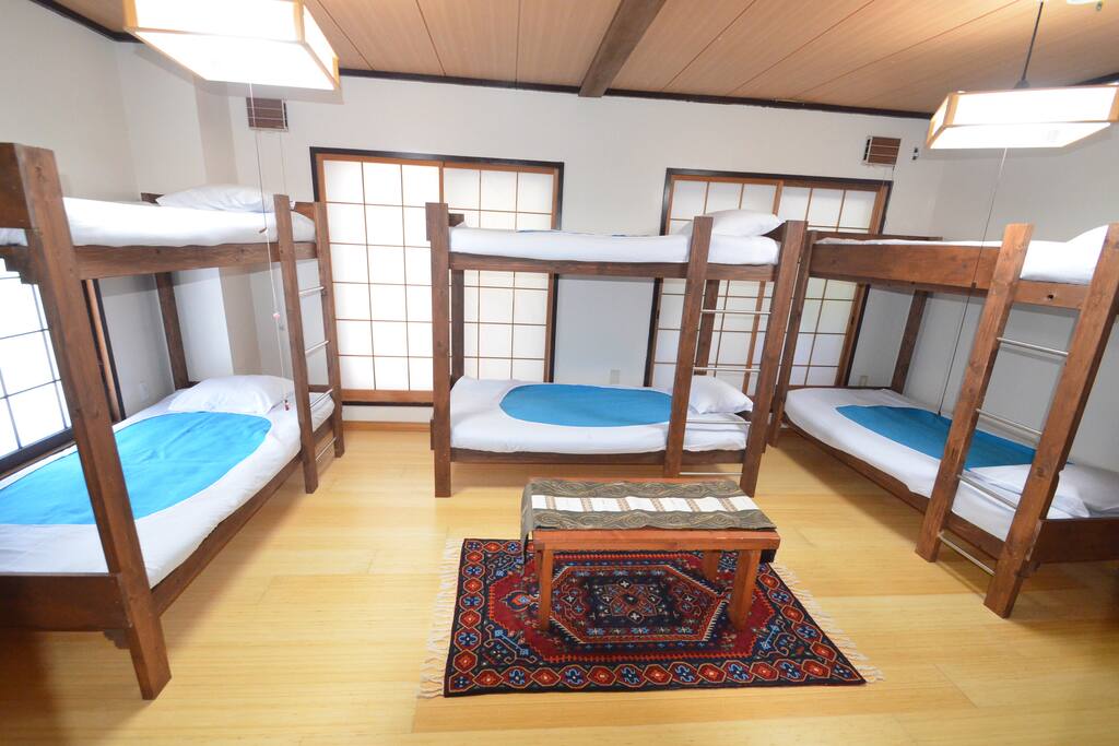 6-Bed Mixed Dorm