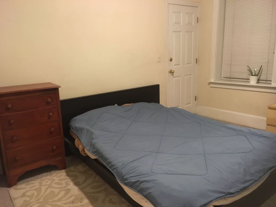 Comfortable queen sized bed
