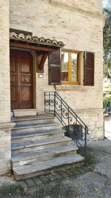 Ingresso della casa