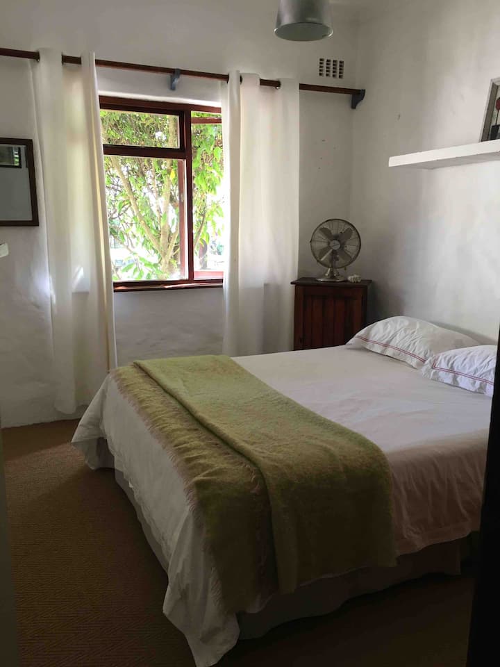 2. spálňa s manželskou posteľou Queen