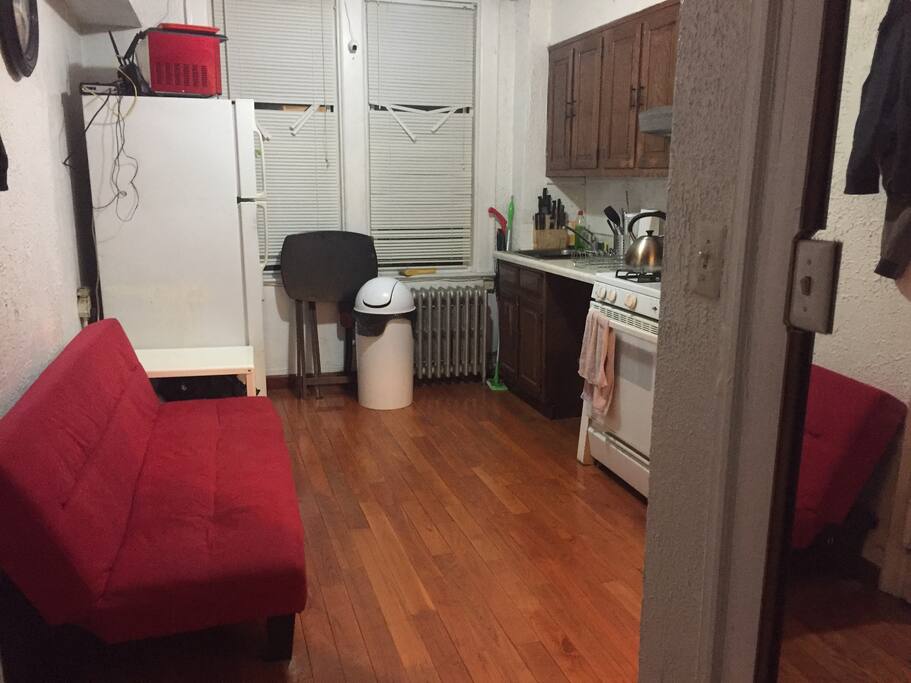 common area/kitchen