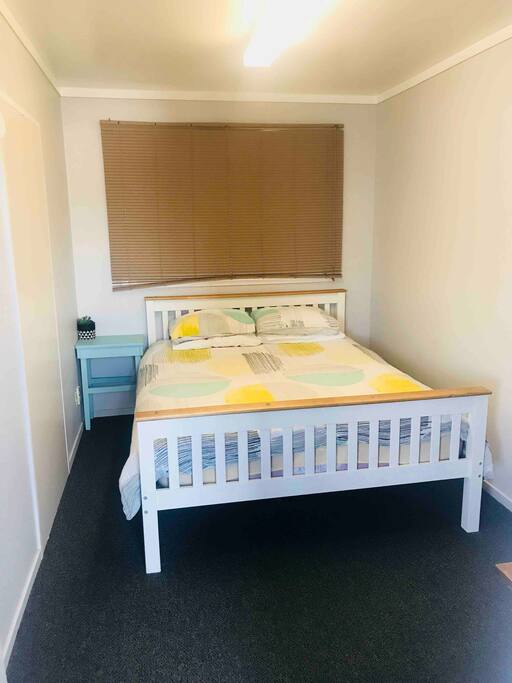 Bedroom with queen bed