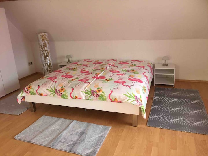 غرفة النوم 1