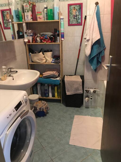 Gemeinschaftsbadezimmer