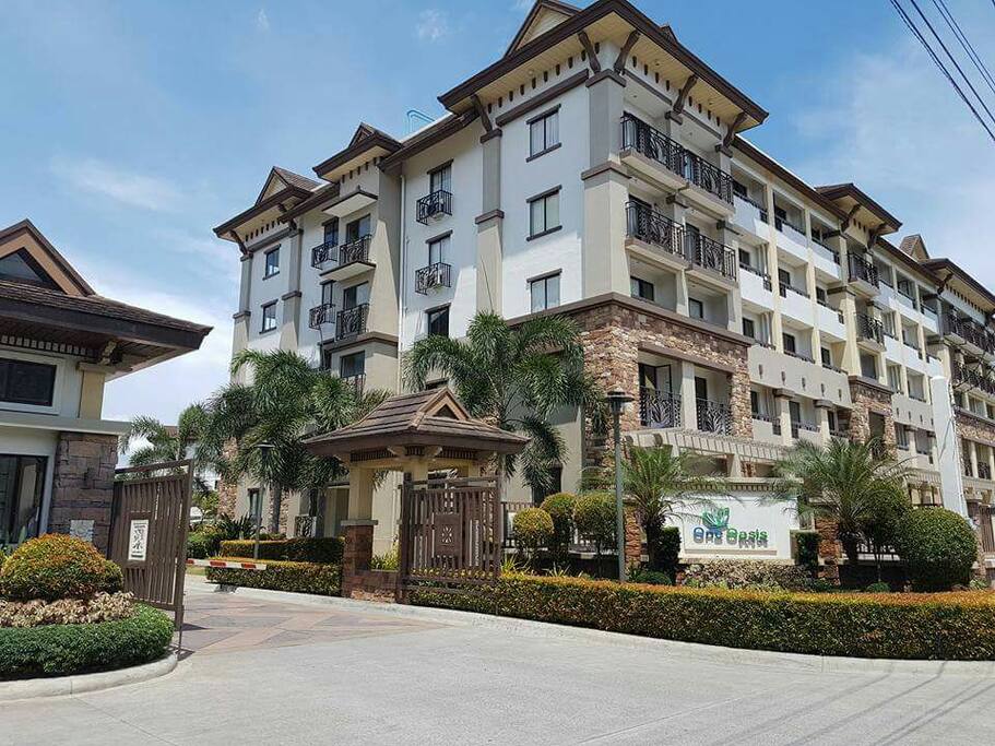 Entrance of the condo and this is bldg 6 if where my unit is.